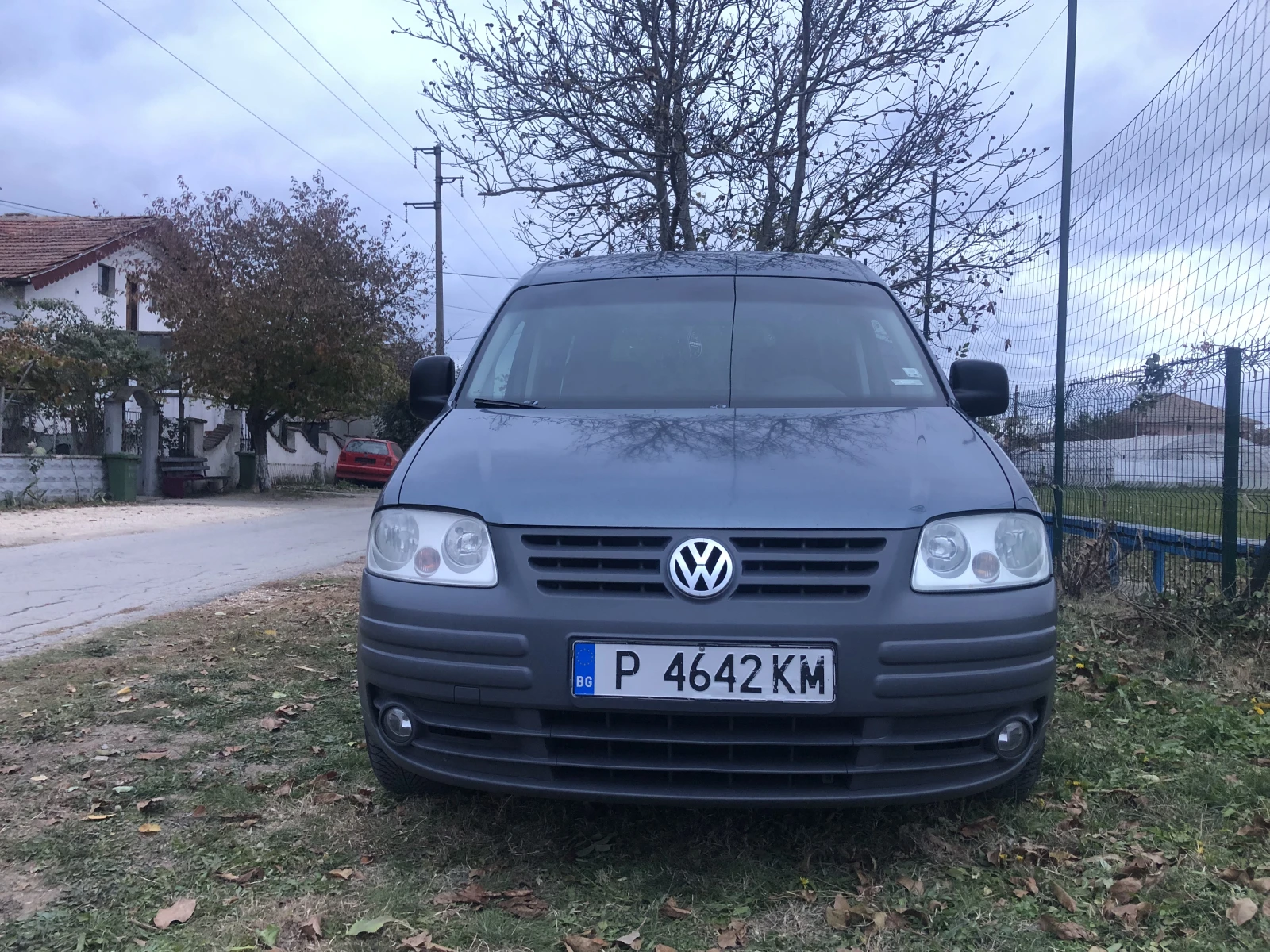 VW Caddy 1.9 - изображение 2