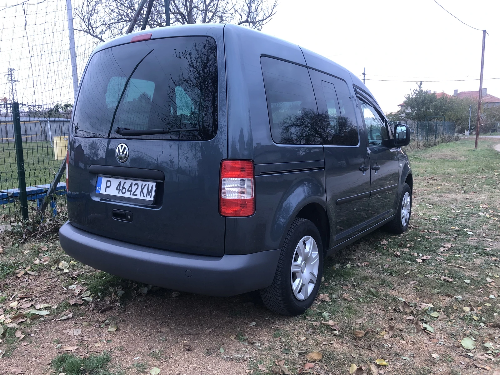 VW Caddy 1.9 - изображение 4