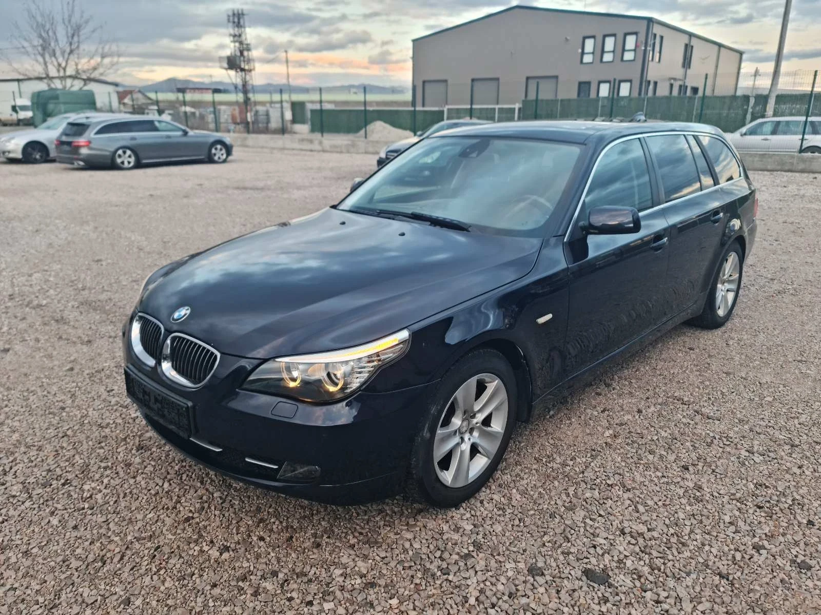 BMW 530 Facelift Panorama SAT - [1] 