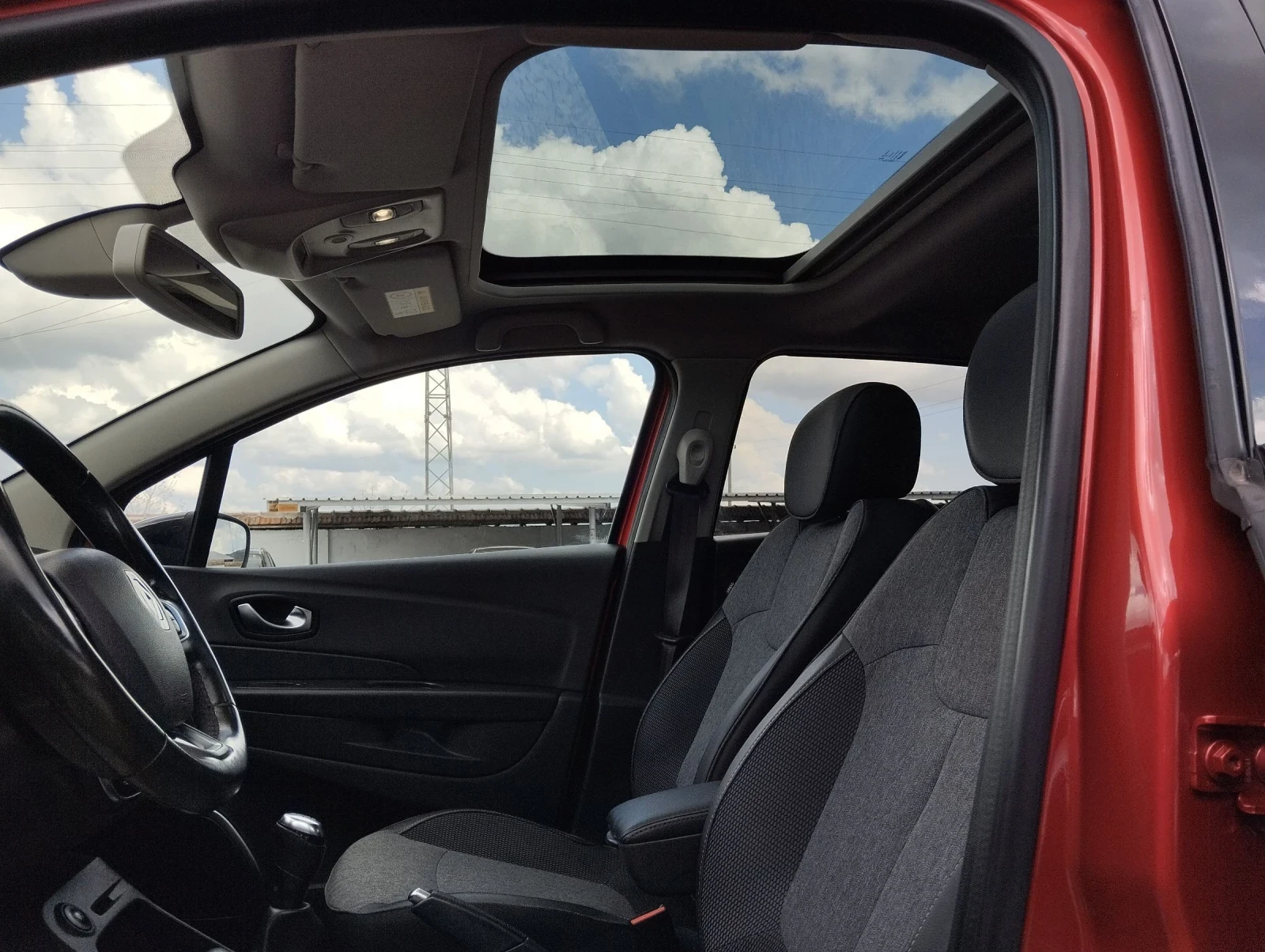 Renault Captur 0.9 tce Intense full led  - изображение 10