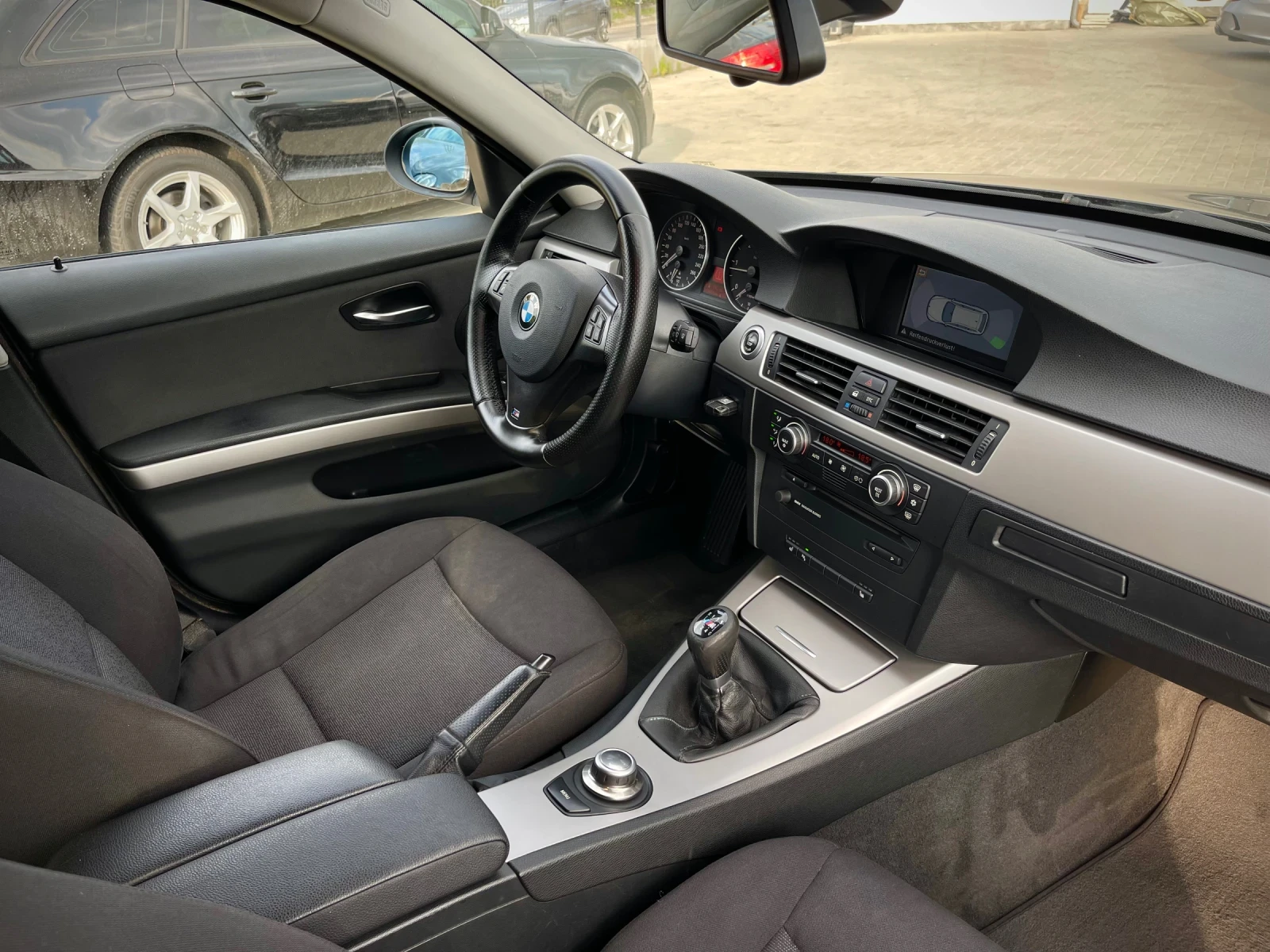 BMW 320 2.0 D - изображение 9