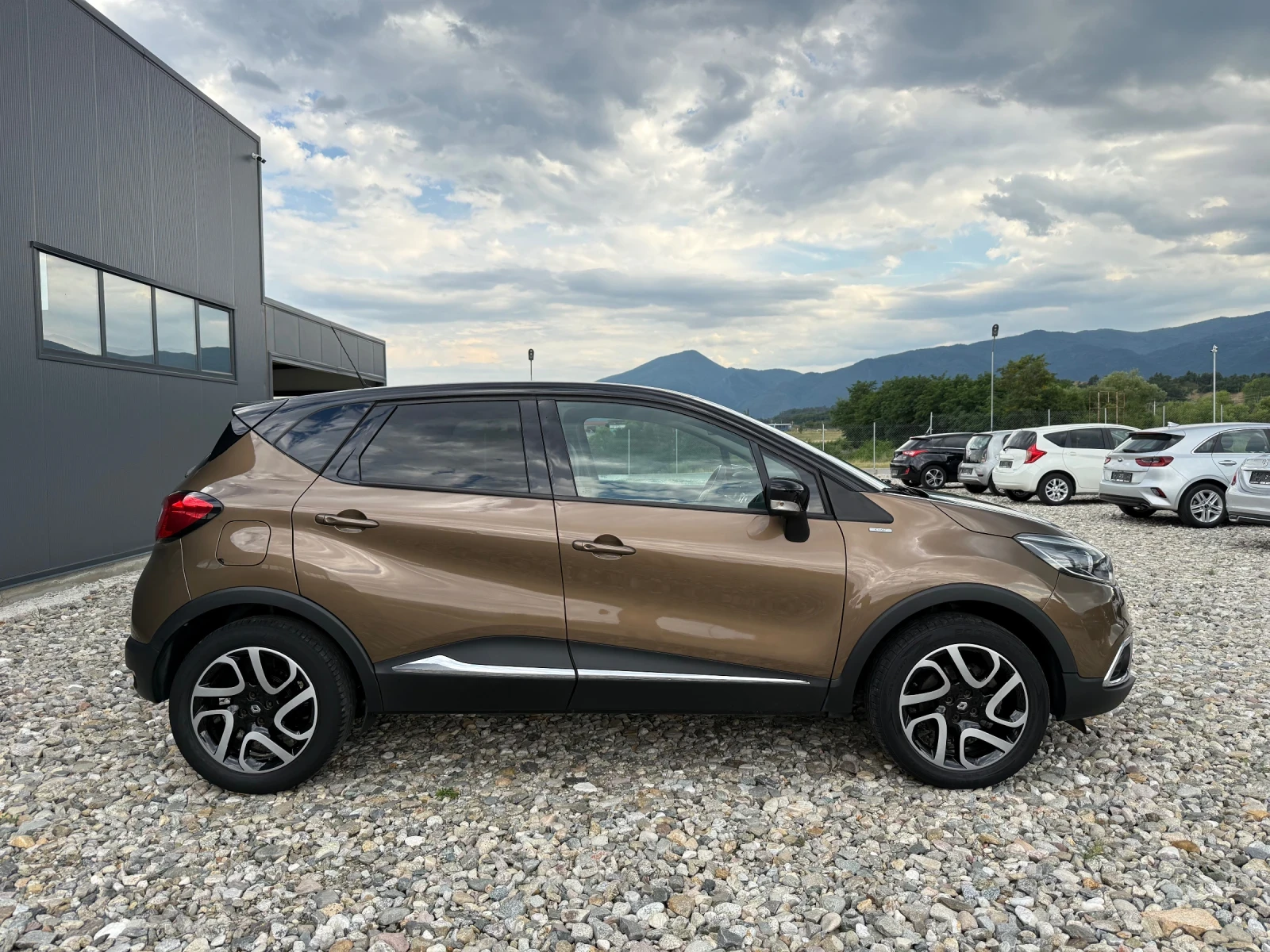 Renault Captur 1.5DCI ICONIC NAVI CAMERA - изображение 7