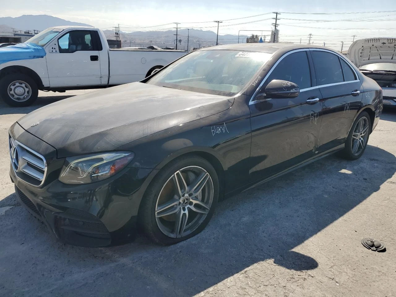 Mercedes-Benz E 300 AMG* BURMESTER* KEYLESS* АВТО КРЕДИТ - изображение 3