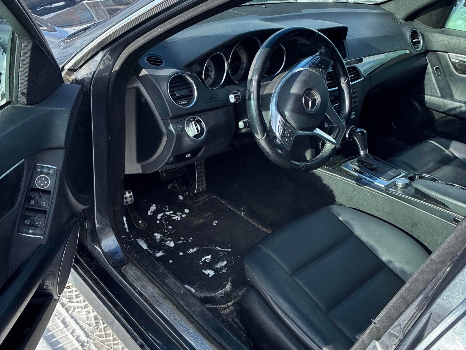 Mercedes-Benz C 300 3.5 CARFAX АВТО КРЕДИТ  - изображение 6