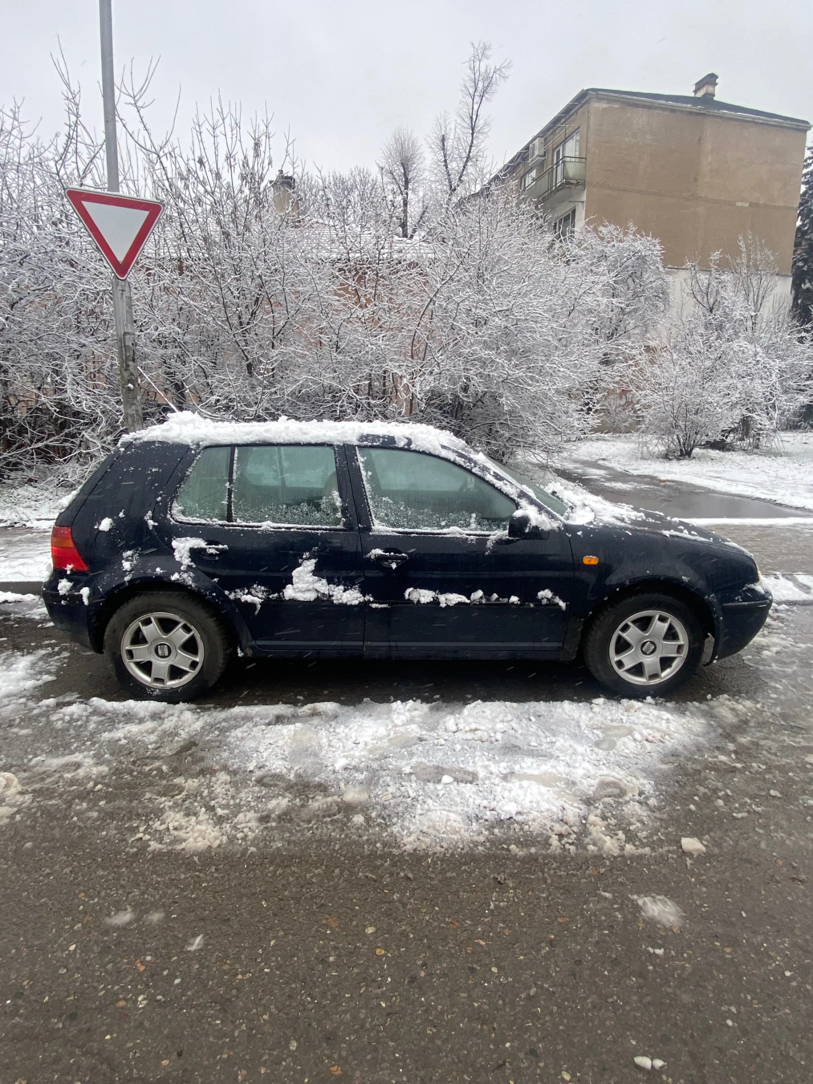 VW Golf  - изображение 6