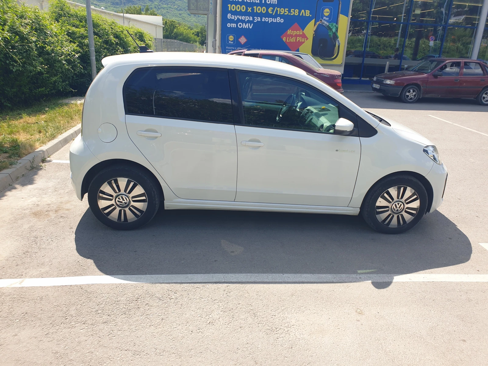 VW Up, снимка 7 - Автомобили и джипове - 54785759