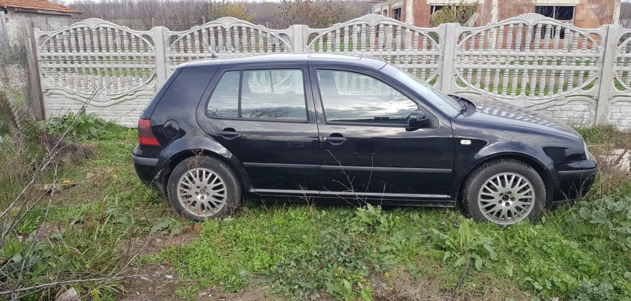VW Golf Golf 4 , снимка 2 - Автомобили и джипове - 53760301