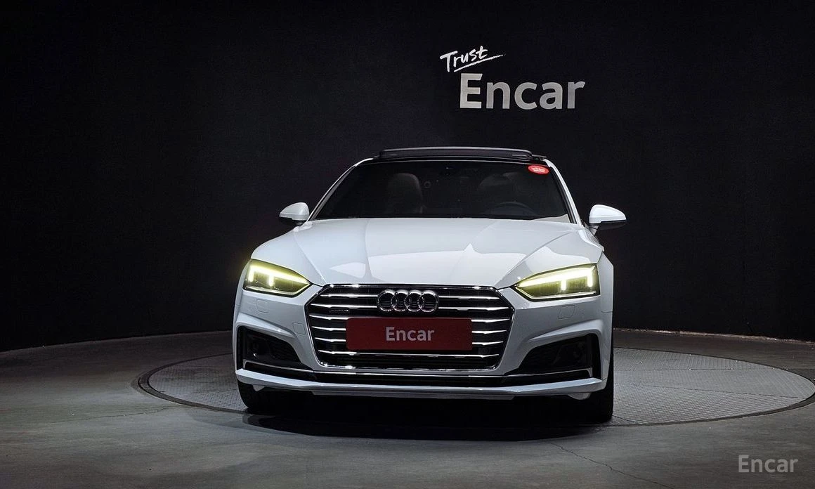 Audi A5, снимка 3 - Автомобили и джипове - 54145090