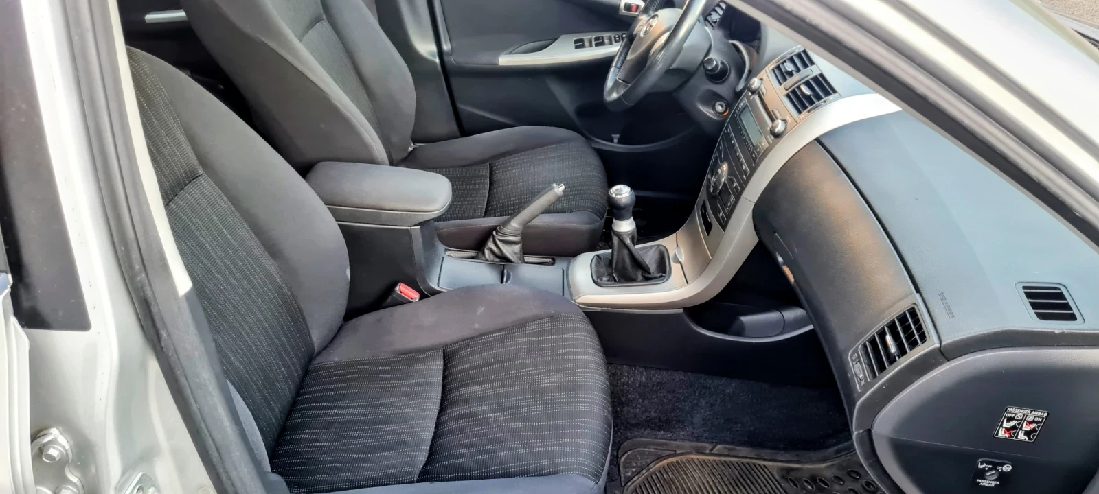 Toyota Corolla, снимка 7 - Автомобили и джипове - 54182183
