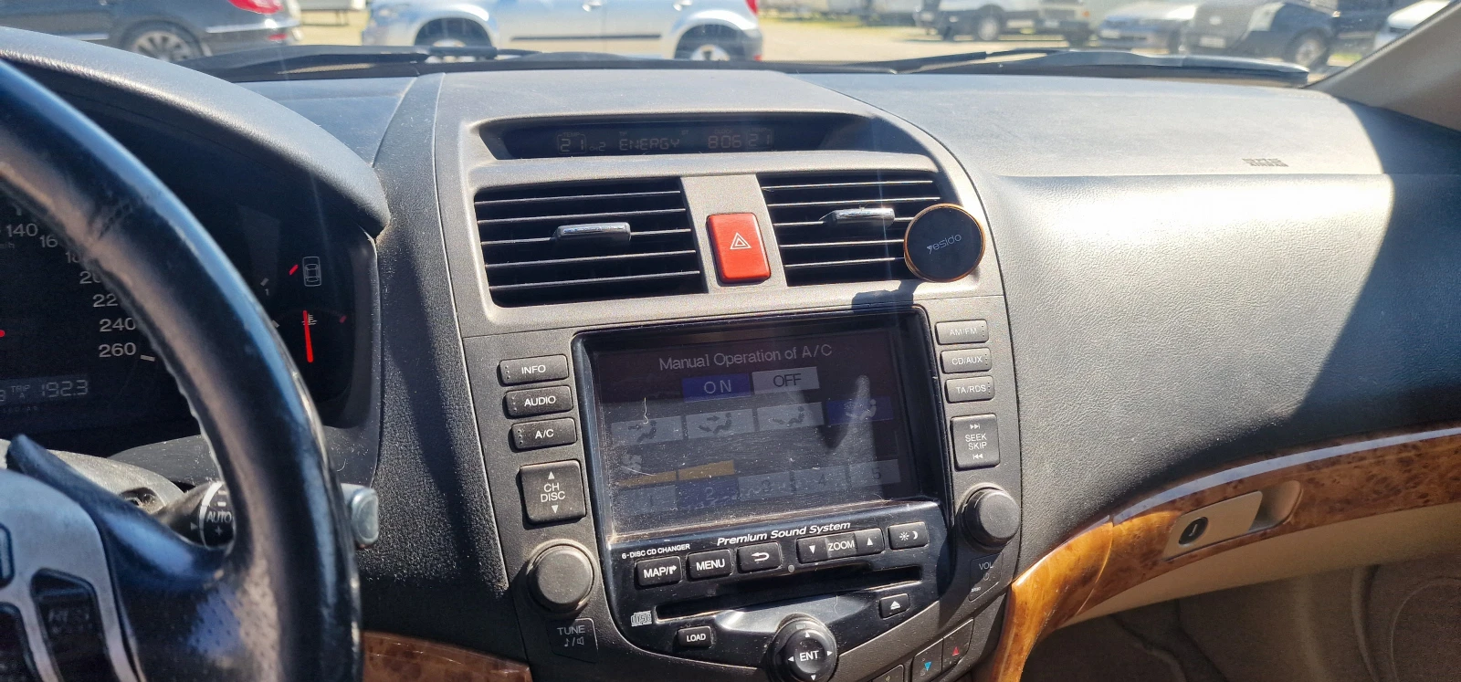 Honda Accord 2.4 i-vtec, снимка 8 - Автомобили и джипове - 54311864