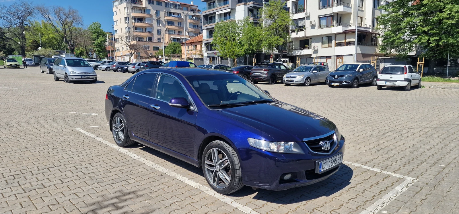 Honda Accord 2.4 i-vtec, снимка 2 - Автомобили и джипове - 54311864