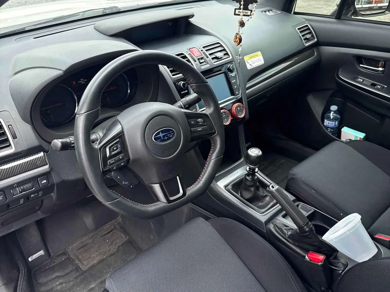 Subaru WRX | СПОРТНА ГЕНЕРАЦИЯ | ПОДГРЕВ | ШИБИДАХ | CARFAX |, снимка 5 - Автомобили и джипове - 54832955