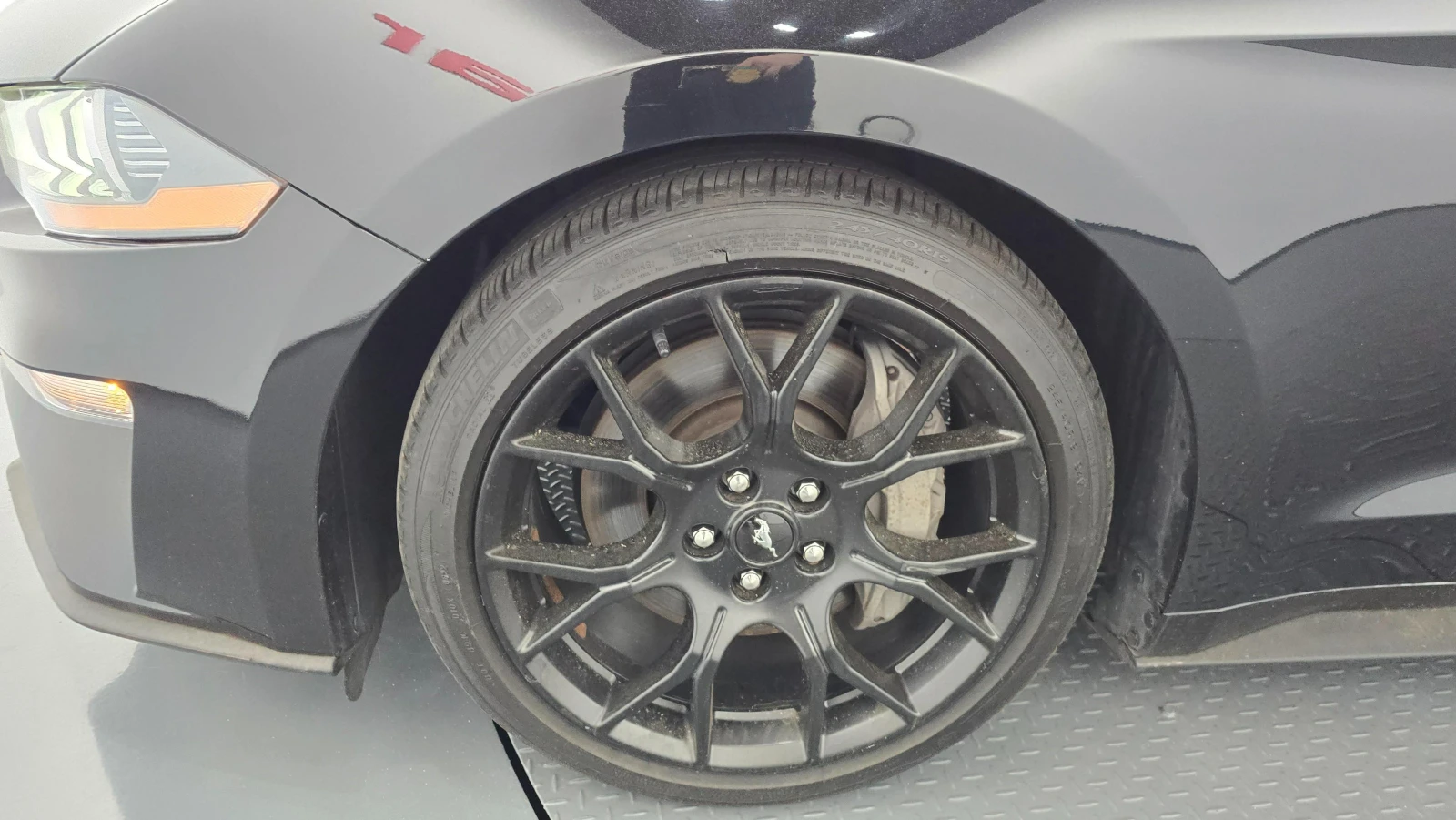 Ford Mustang 2.3 Eco Boost FACE* КОЖА* NAVI* ПОДГРЕВ* ОБДУХВАНЕ, снимка 5 - Автомобили и джипове - 54882231
