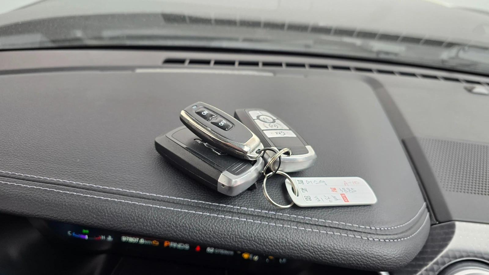 Ford Mustang 2.3 Eco Boost FACE* КОЖА* NAVI* ПОДГРЕВ* ОБДУХВАНЕ, снимка 15 - Автомобили и джипове - 54882231