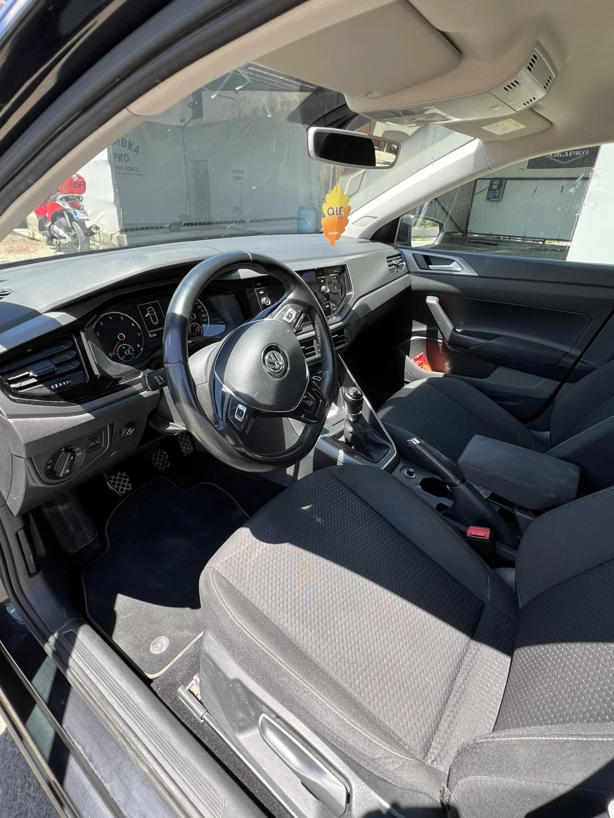 VW Polo, снимка 10 - Автомобили и джипове - 55192411