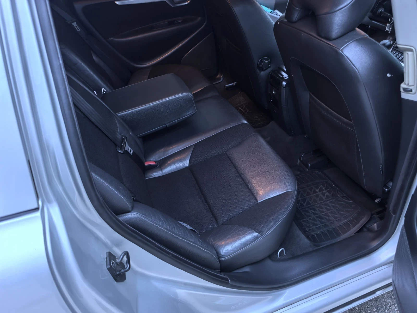 Volvo V70 2.4 T5 ��� | Mobile.bg � ����������� 11