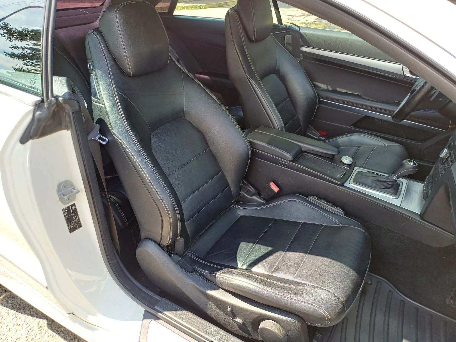 Mercedes-Benz E 350 CDI Coupe Avantgarde AMG, снимка 13 - Автомобили и джипове - 55947582