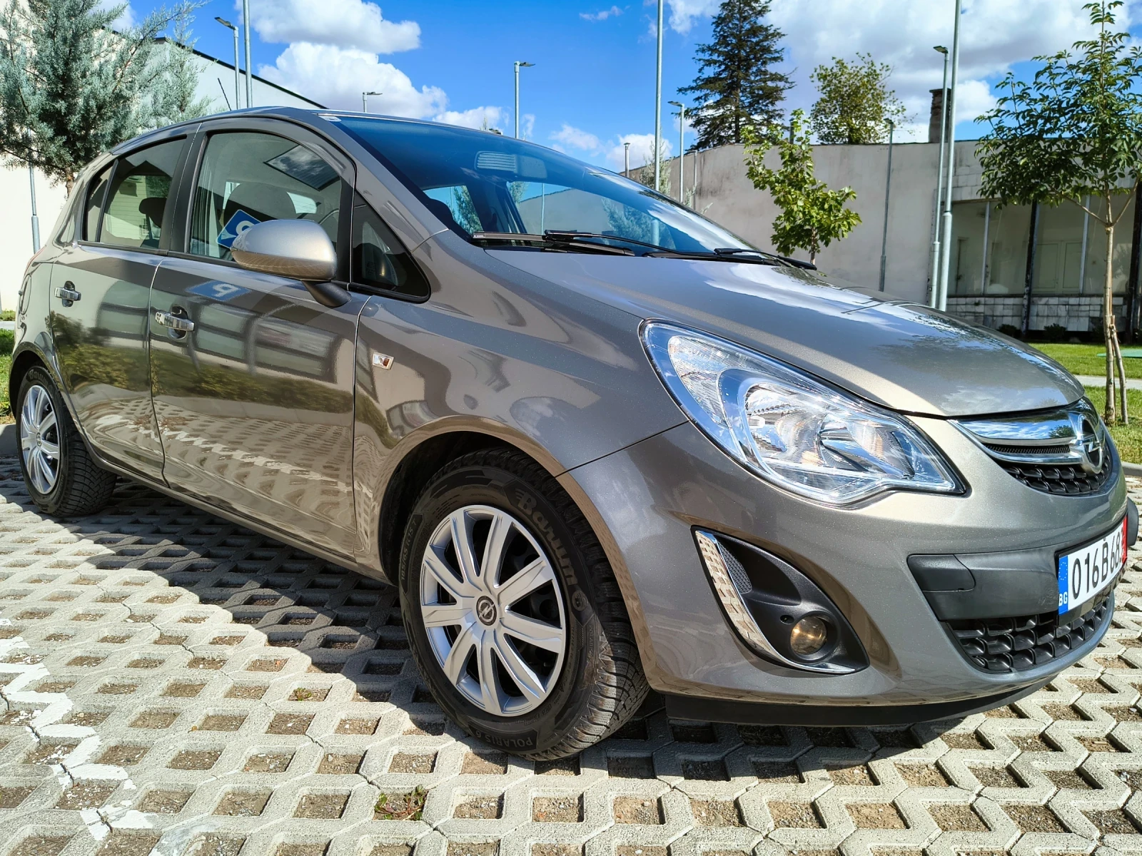 Opel Corsa D Facelift 1.3CDTi, снимка 7 - Автомобили и джипове - 56196252