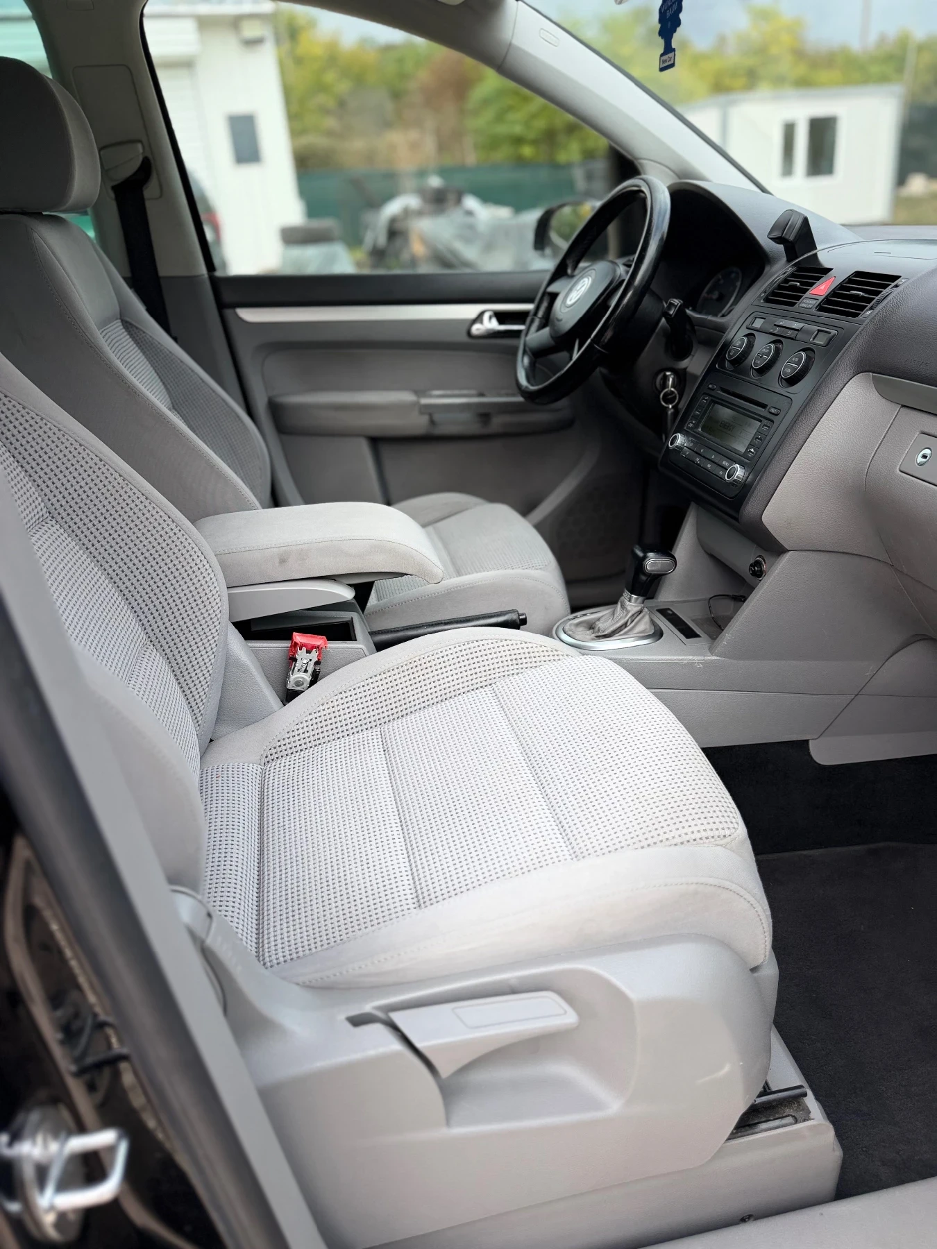 VW Touran 2.0 TDI DSG  | Mobile.bg � ����������� 12