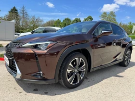Снимка Lexus UX 250h