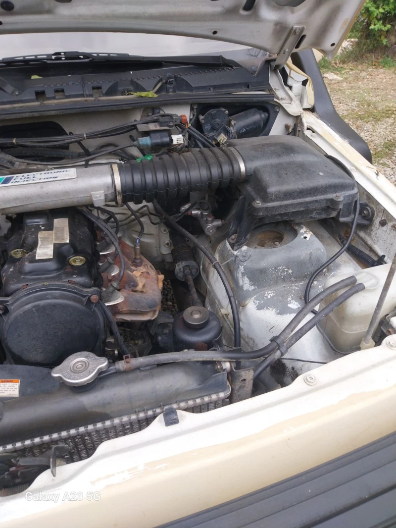 Suzuki Vitara 1.6 , снимка 4 - Автомобили и джипове - 52572751