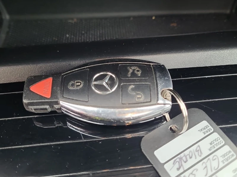 Mercedes-Benz GLE 350 350D * CARFAX * ФИНАНСИРАНЕ, снимка 8 - Автомобили и джипове - 53079638