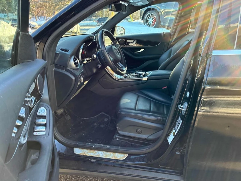 Mercedes-Benz GLC * 300 * CARFAX * ЦЕНА ДО БГ, снимка 6 - Автомобили и джипове - 53306601