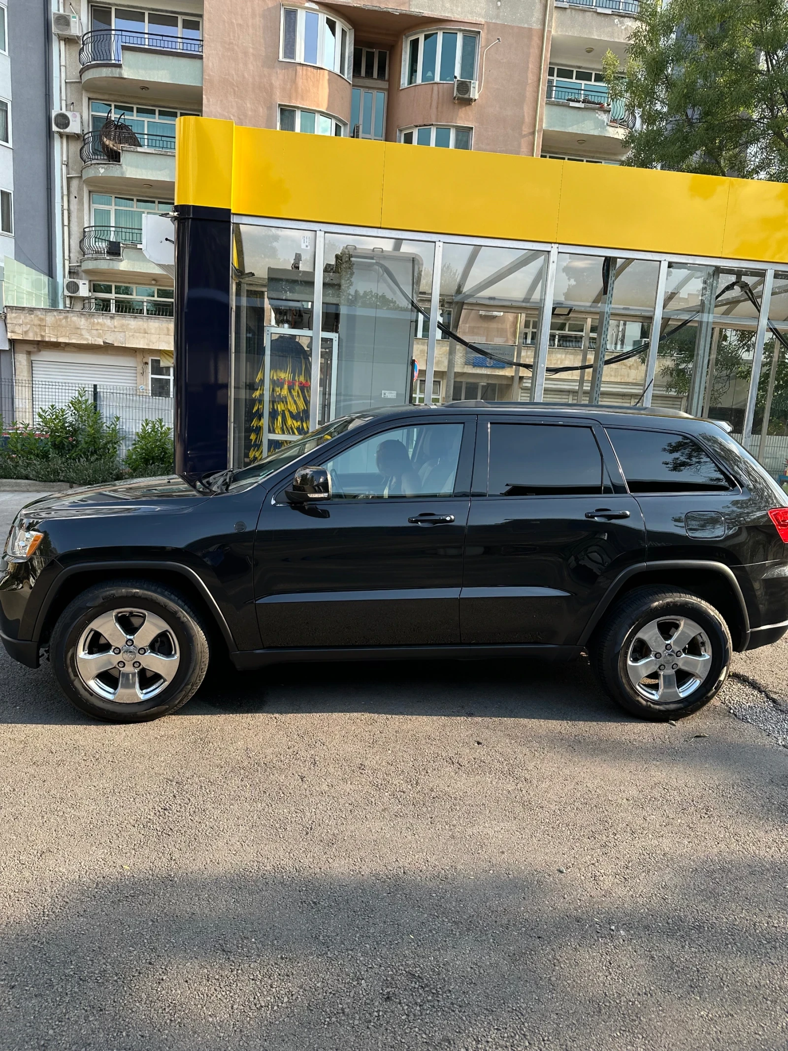 Jeep Grand cherokee 5.7 HEMI TRAIL RATED LIMITED - изображение 3