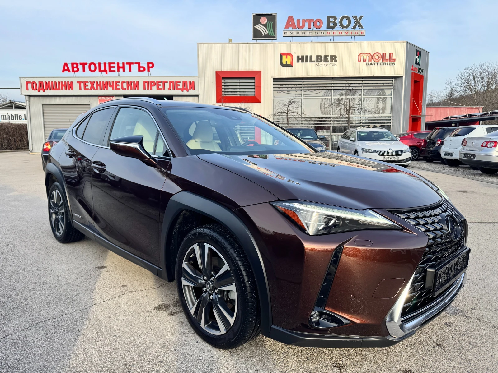 Lexus UX 250h 2.0h 32000км 184к.с luxury FULL Гаранция - изображение 3