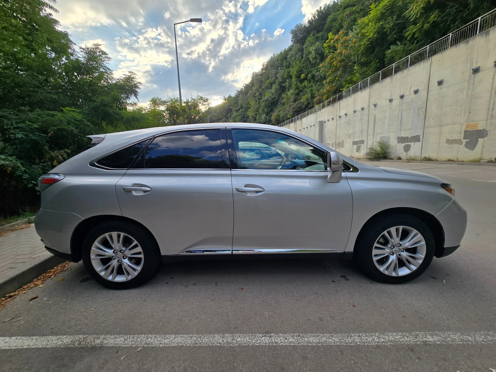 Lexus RX 450h hybrid + газ - изображение 3