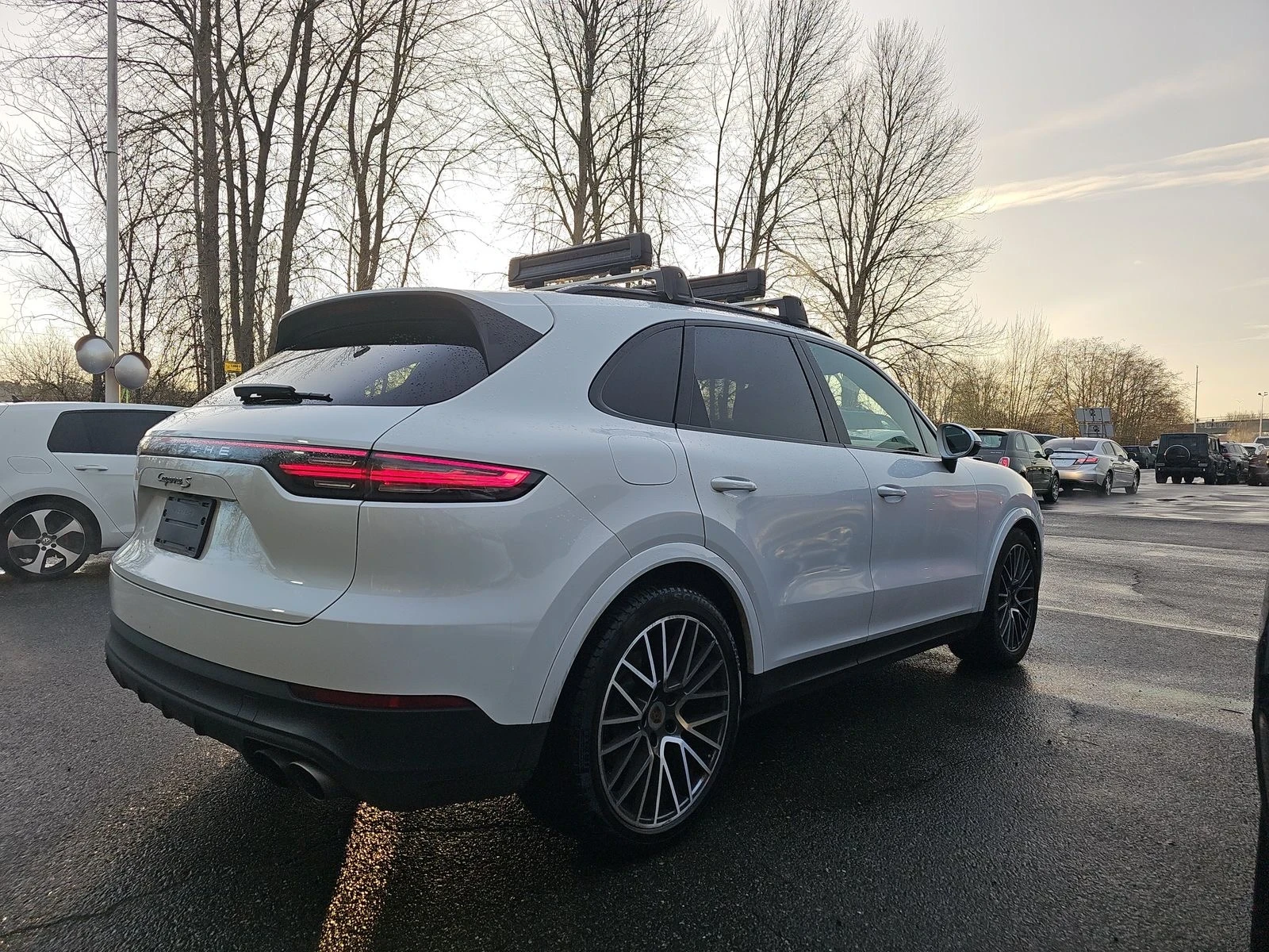 Porsche Cayenne S | BOSE | ДВА КЛЮЧА | 360 КАМЕРИ | ПАНОРАМА  - изображение 4