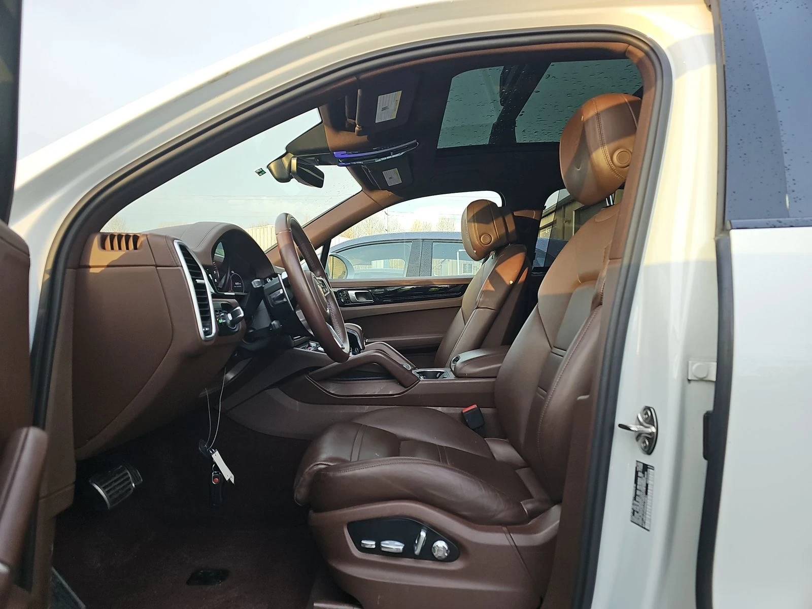 Porsche Cayenne S | BOSE | ДВА КЛЮЧА | 360 КАМЕРИ | ПАНОРАМА  - изображение 7