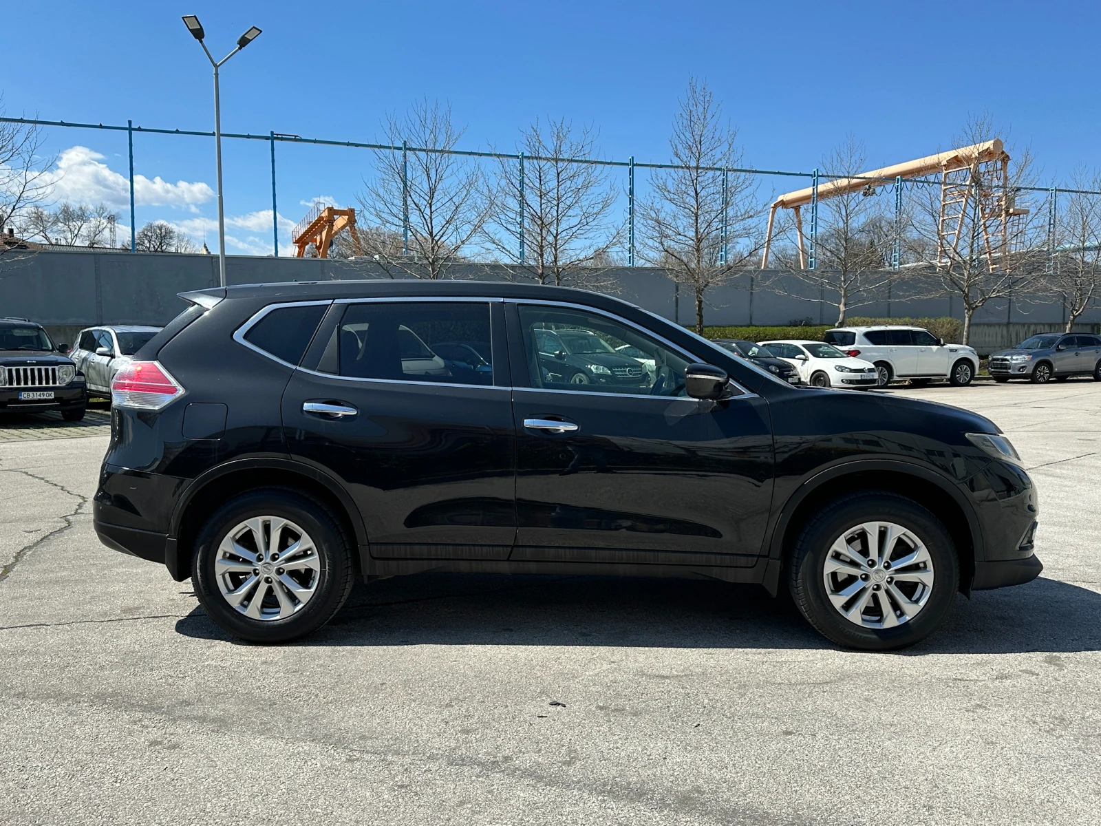 Nissan X-trail 1.6 dCi Acenta, снимка 5 - Автомобили и джипове - 54147949