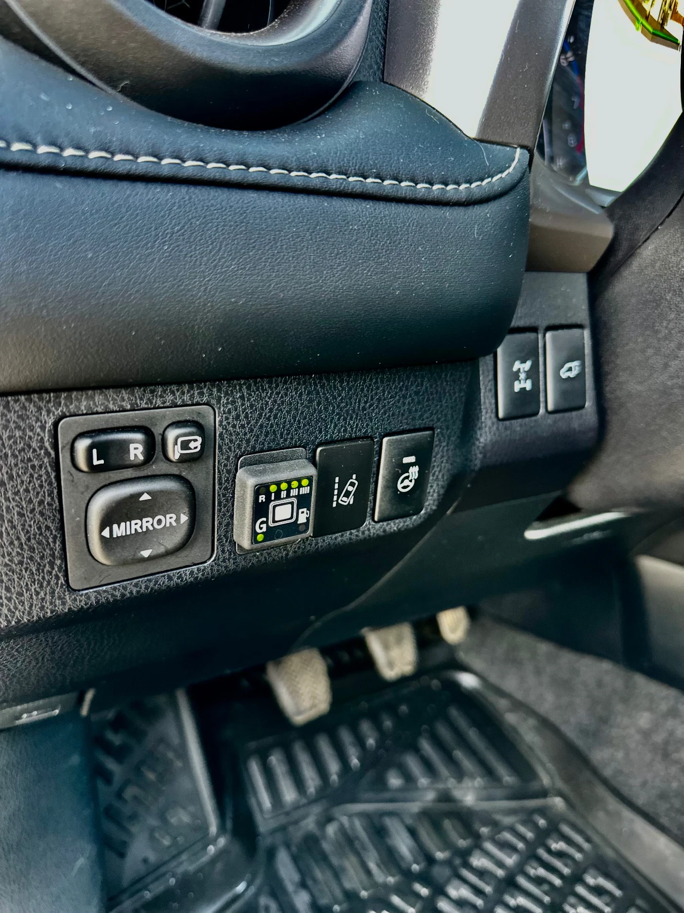 Toyota Rav4 2.0i 2018 AWD ГАЗ 165хил км. ФУЛЛ НОВА НОВА!!!!, снимка 12 - Автомобили и джипове - 54195860