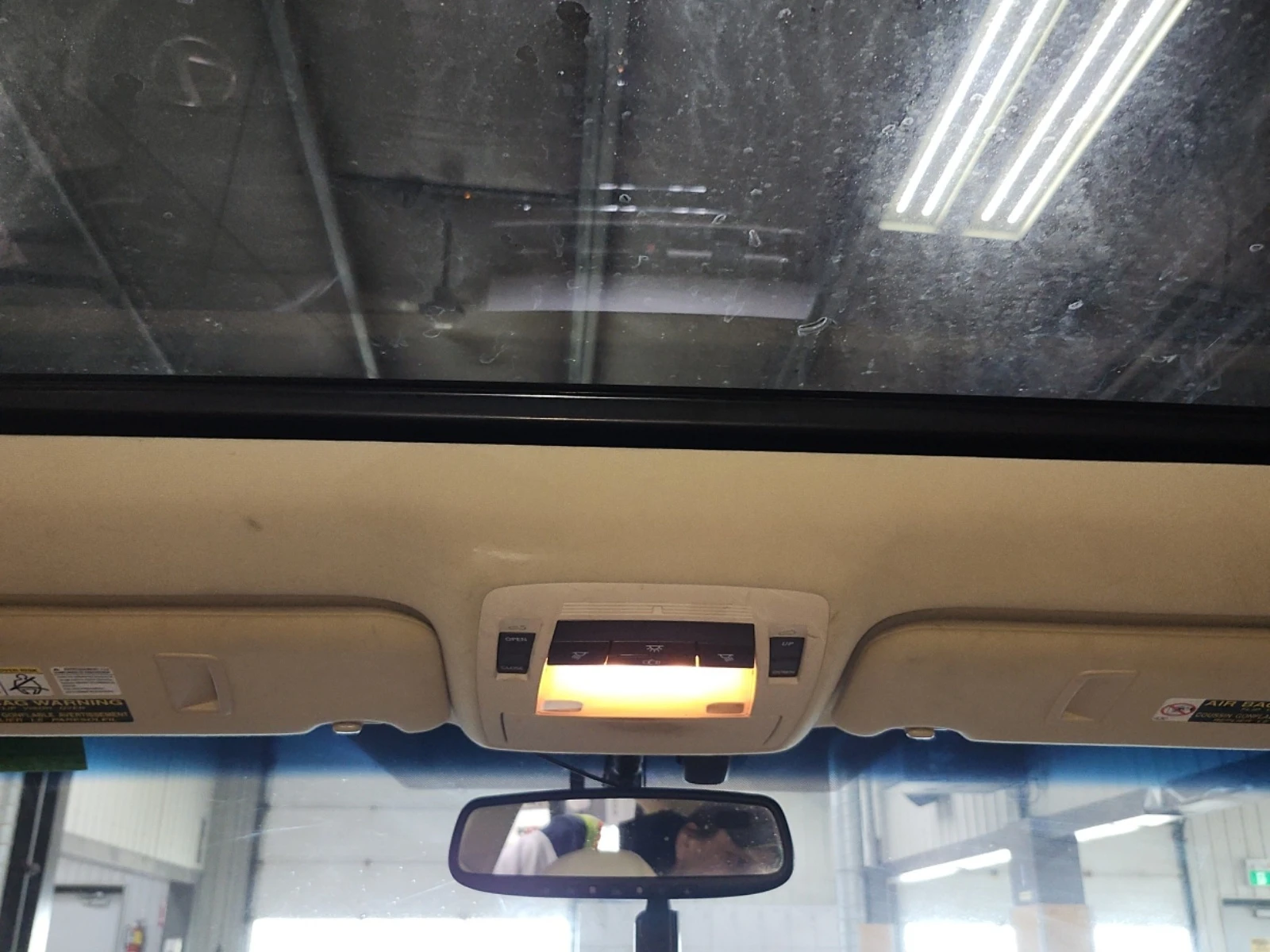 Lexus RX 350 SPORTDESIGN * * CARFAX * * АВТО КРЕДИТ * * , снимка 9 - Автомобили и джипове - 54217931