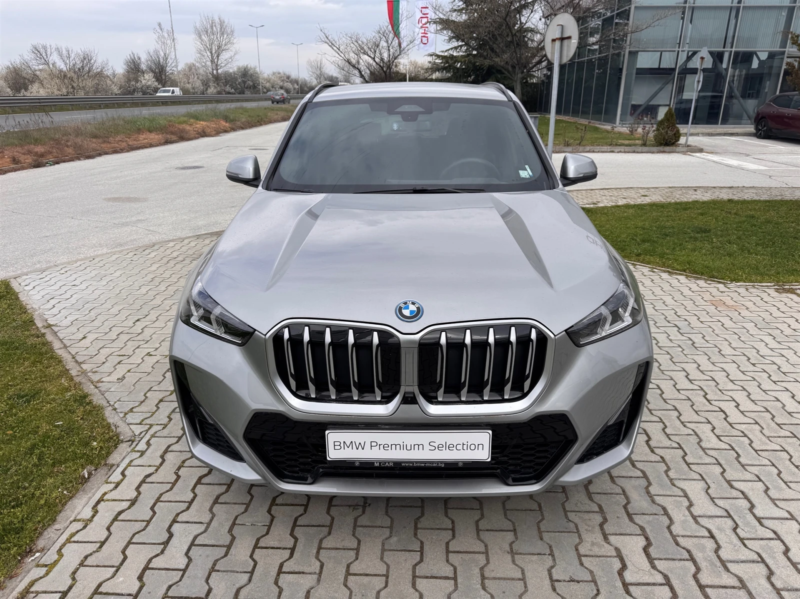 BMW X1 xDrive30e, снимка 8 - Автомобили и джипове - 54305112