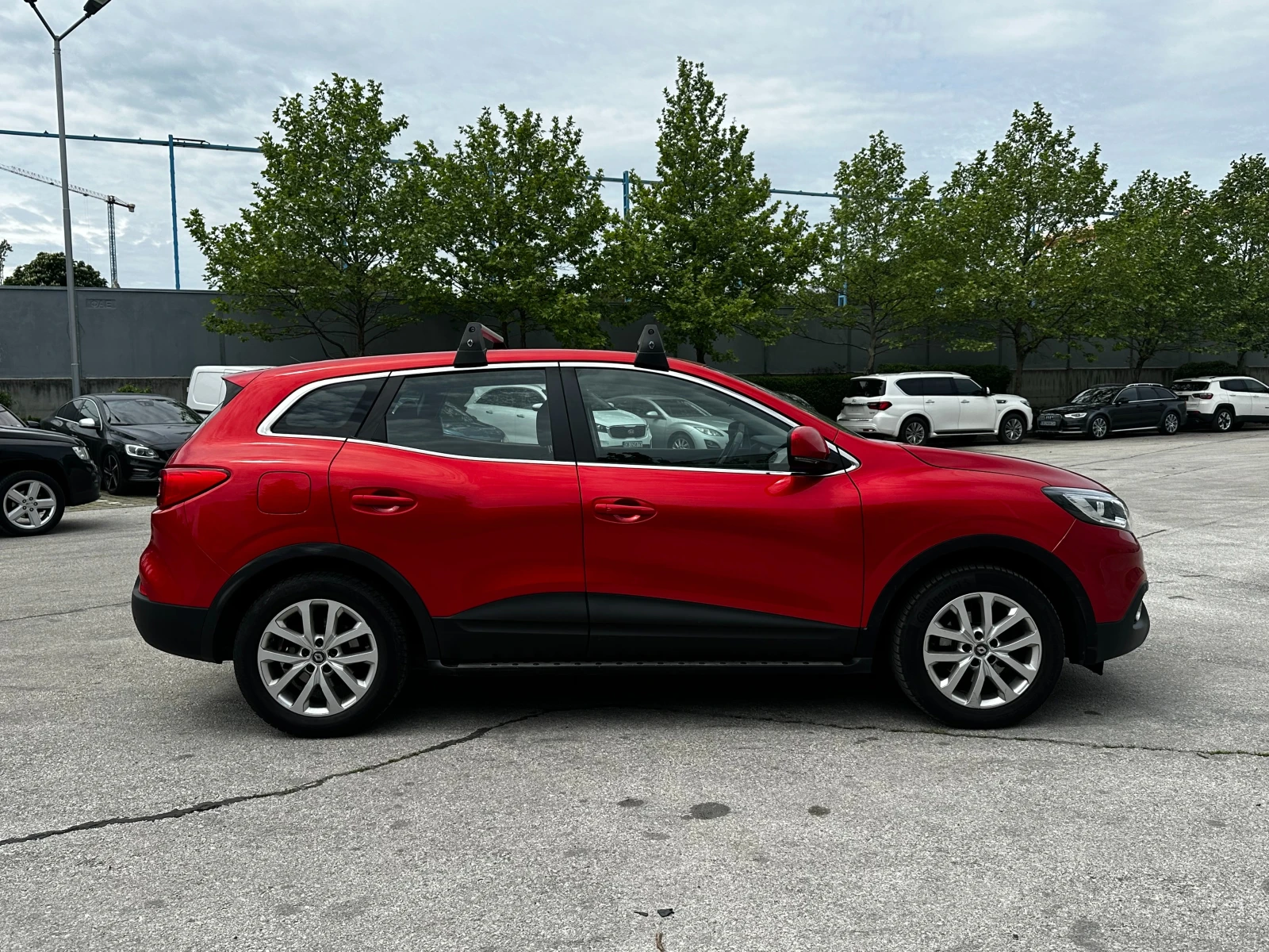 Renault Kadjar 1.5d 110 к.с./ГАРАНЦИЯ ОТ КЕНТАВЪР, снимка 5 - Автомобили и джипове - 54613465