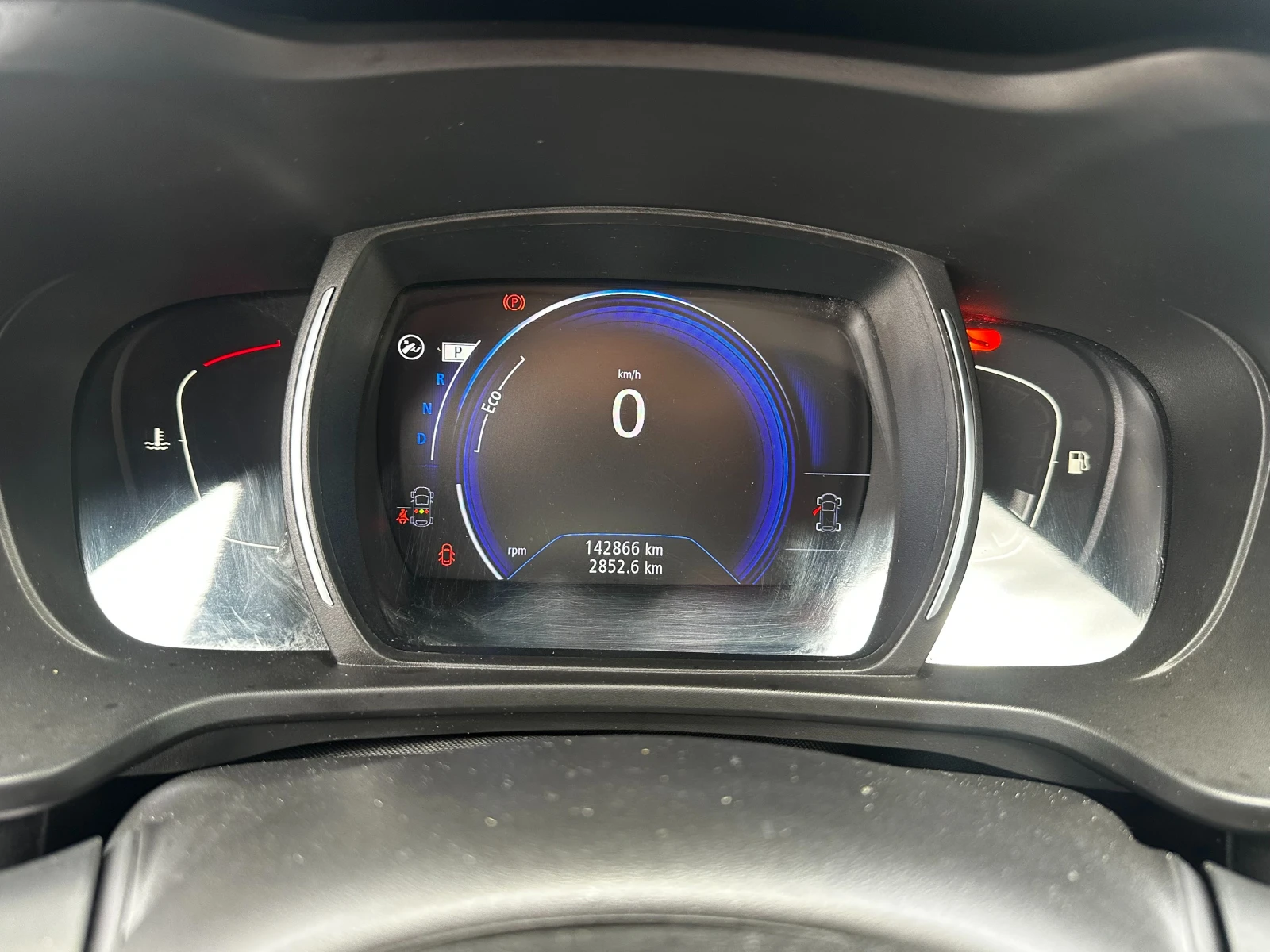 Renault Kadjar 1.5d 110 к.с./ГАРАНЦИЯ ОТ КЕНТАВЪР, снимка 15 - Автомобили и джипове - 54613465