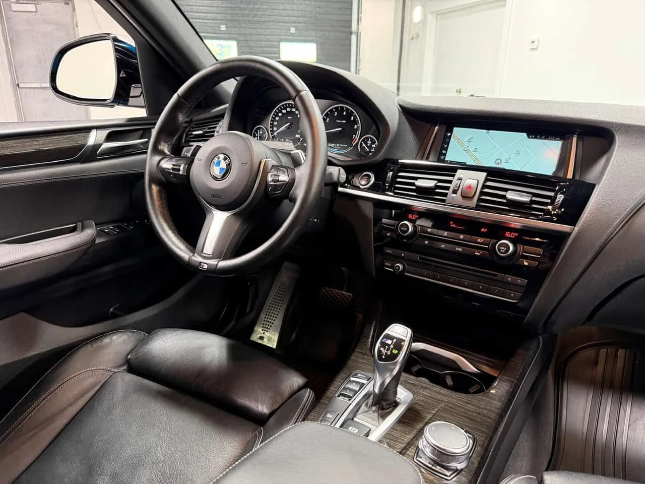 BMW X4 * M40i * АВТОКРЕДИТ БЕЗ ПЪРВОНАЧАЛНА ВНОСКА* , снимка 15 - Автомобили и джипове - 54976737