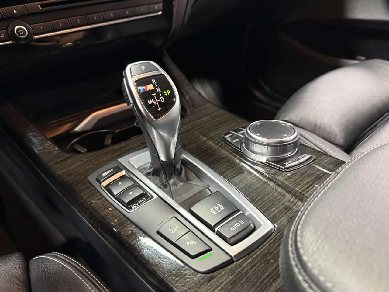 BMW X4 * M40i * АВТОКРЕДИТ БЕЗ ПЪРВОНАЧАЛНА ВНОСКА* , снимка 16 - Автомобили и джипове - 54976737