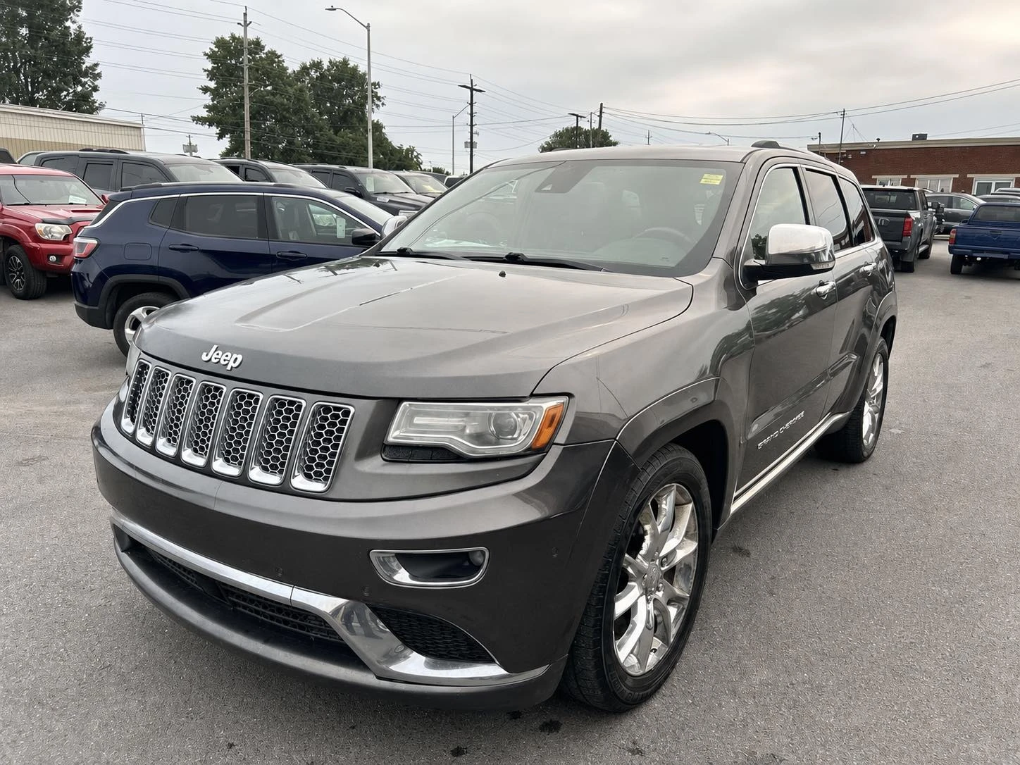 Jeep Grand cherokee SUMMIT WK2* PANO* ПОДГРЕВ* ОБДУХВАНЕ* НАВИ И ДР.