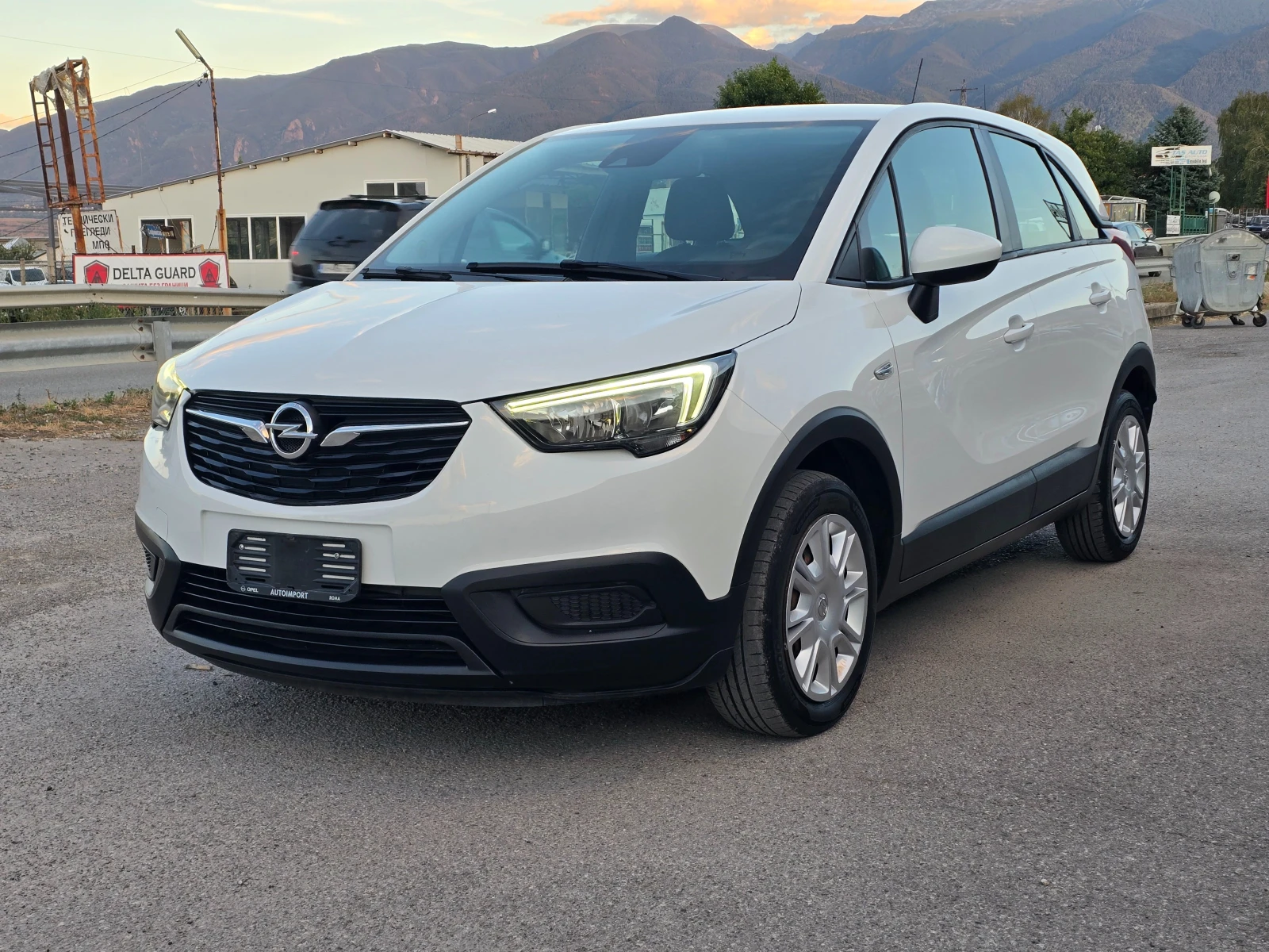 Opel Crossland X 1.6 D * 110 000 км.* EURO 6B* 