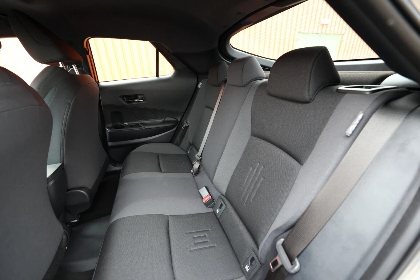 Toyota C-HR PHEV Teamplayer, снимка 6 - Автомобили и джипове - 56676258