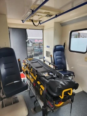 Mercedes-Benz Sprinter 416 CDI-ЛИНЕЙКА-АВТОМАТИК - ГЕРМАНИЯ, снимка 16