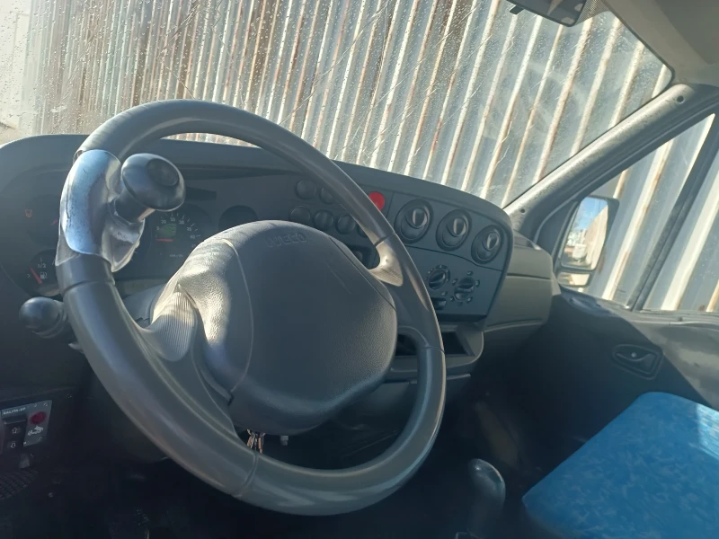 Iveco 35c11 Самосвал 2.8, снимка 15 - Бусове и автобуси - 48560648