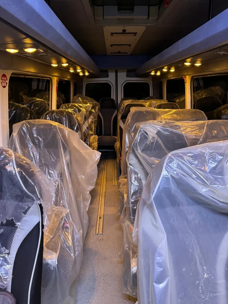 Mercedes-Benz Sprinter 516 Уникален. 20+ 1, снимка 9 - Бусове и автобуси - 50741243