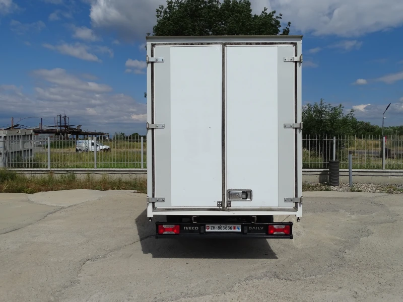 Iveco Daily 35S14 * * КЛИМАТИК* * , снимка 5 - Бусове и автобуси - 50978501