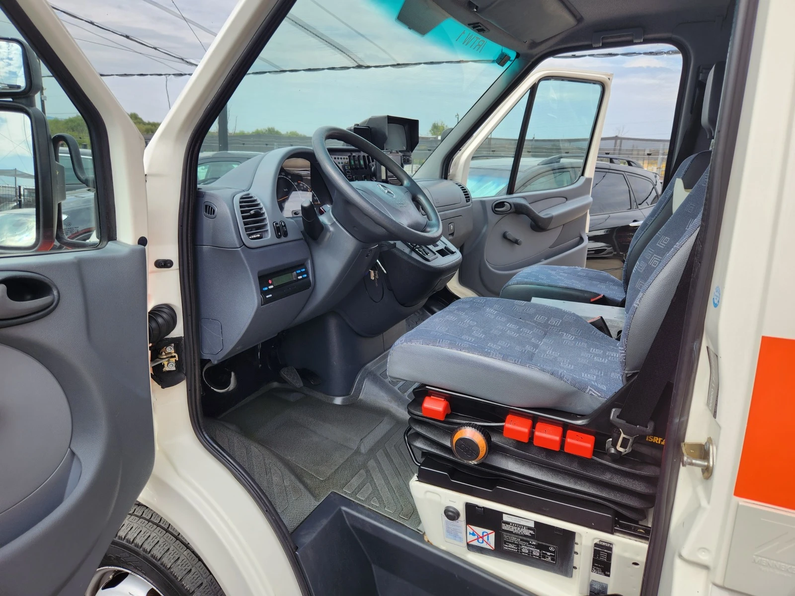 Mercedes-Benz Sprinter 416 CDI-- -  | Mobile.bg   12