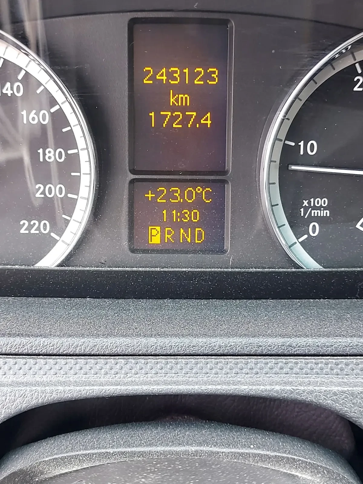 Mercedes-Benz Vito 116/2.2/CDI/163kc/4x4/Автомат/Климатик/ 9 места - изображение 10