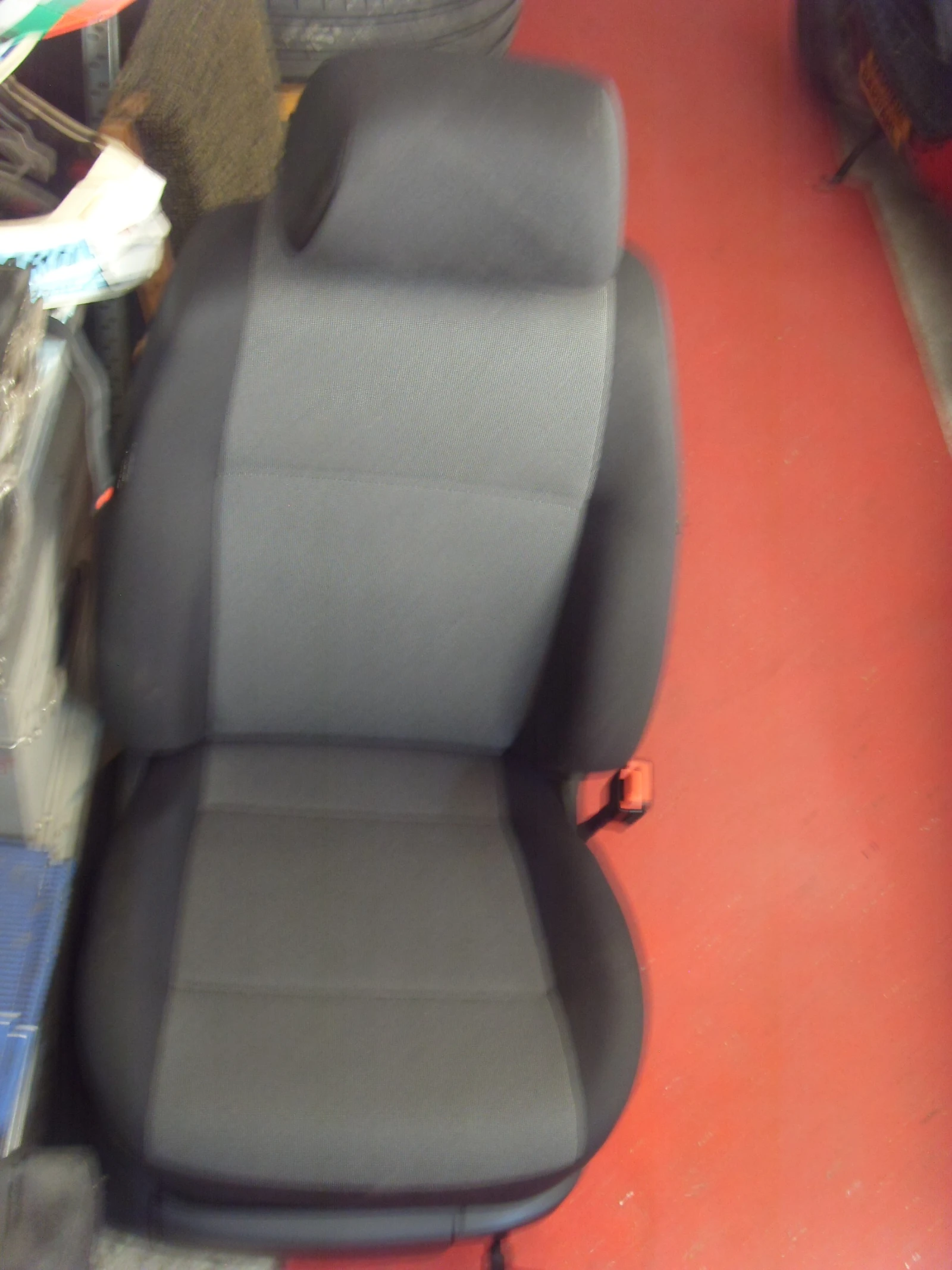 Седалки - обикновени, спортни